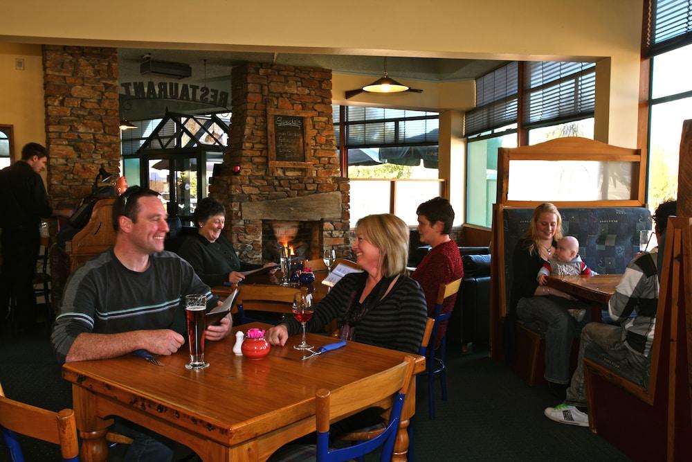 Distinction Luxmore 4* Te Anau